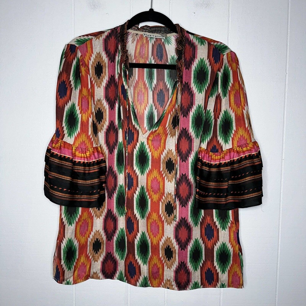 Alice and Olivia Women’s Tribal Geometric Top V Neck Orange Size M